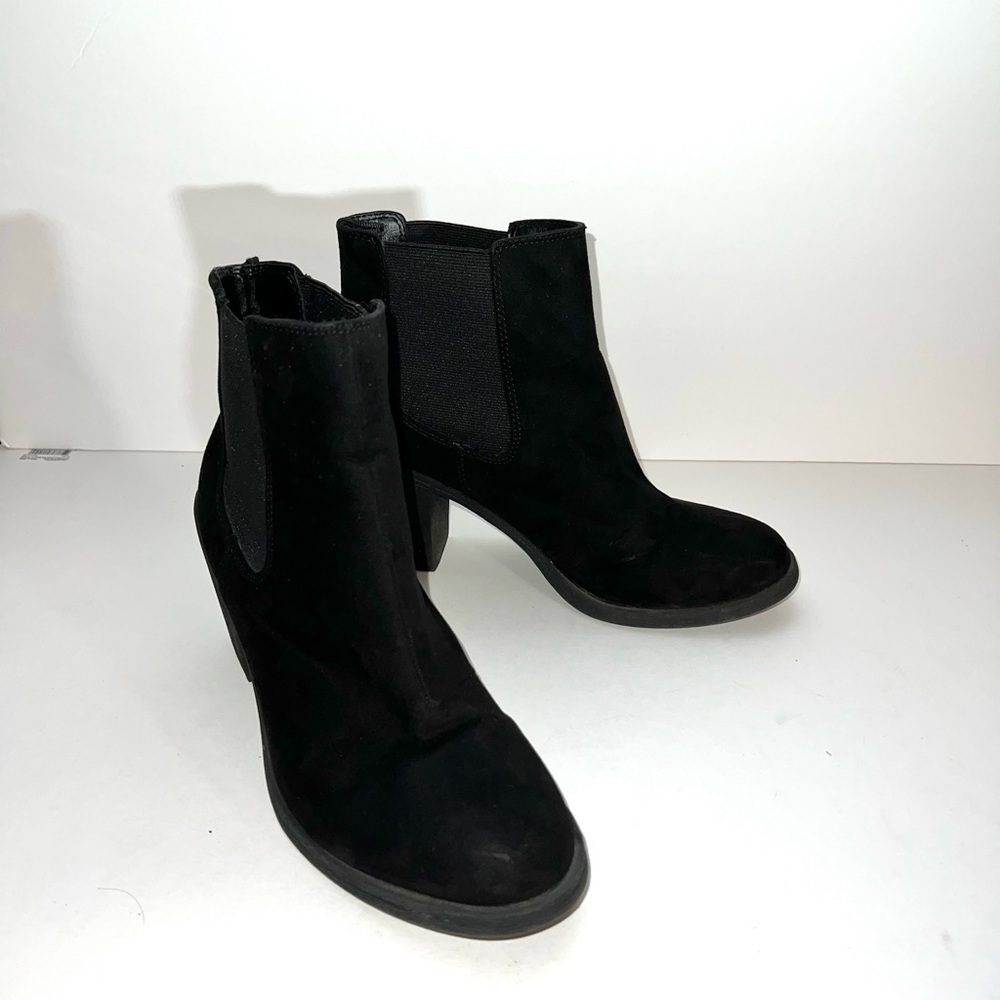 H&M Black Suede Ankle Boots Bootie